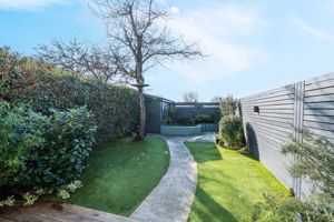 Photo 22- click for photo gallery